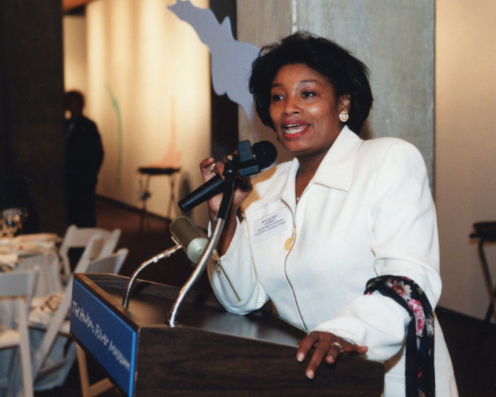 <p>Andrea Stewart-Cousins Speaking at the Hudson River Museum Gala, 1998. Photograph by Photo Bureau Inc. Hudson River Museum Institutional Archives.</p>
