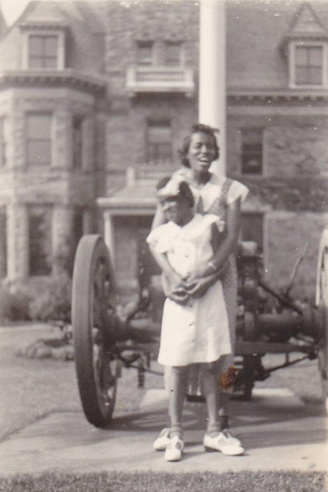<p>Elizabeth Giddings with Younger Sister Mabelle at Hudson River Museum, ca. 1937. Digital gift of Karen Williamson, 2019.</p>
