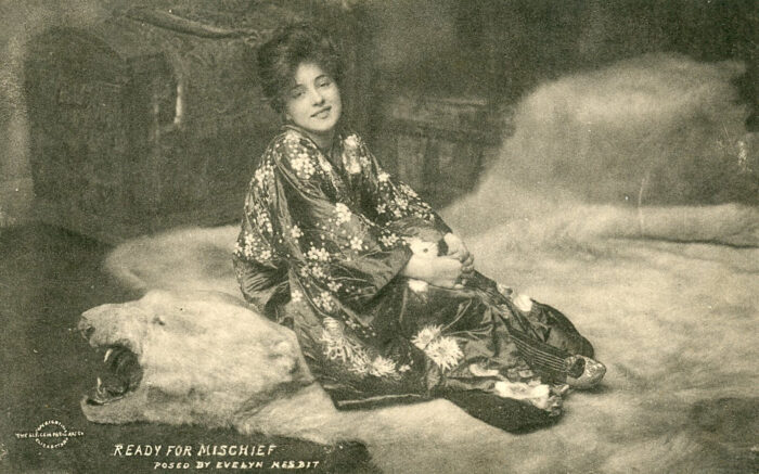 <p>Rudolf Eickemeyer Jr. (1862–1932). <em>Ready for Mischief—posed by Evelyn Nesbit</em>, 1901. Postcard. Museum Purchase, 2019 (2019.0.401).</p>
